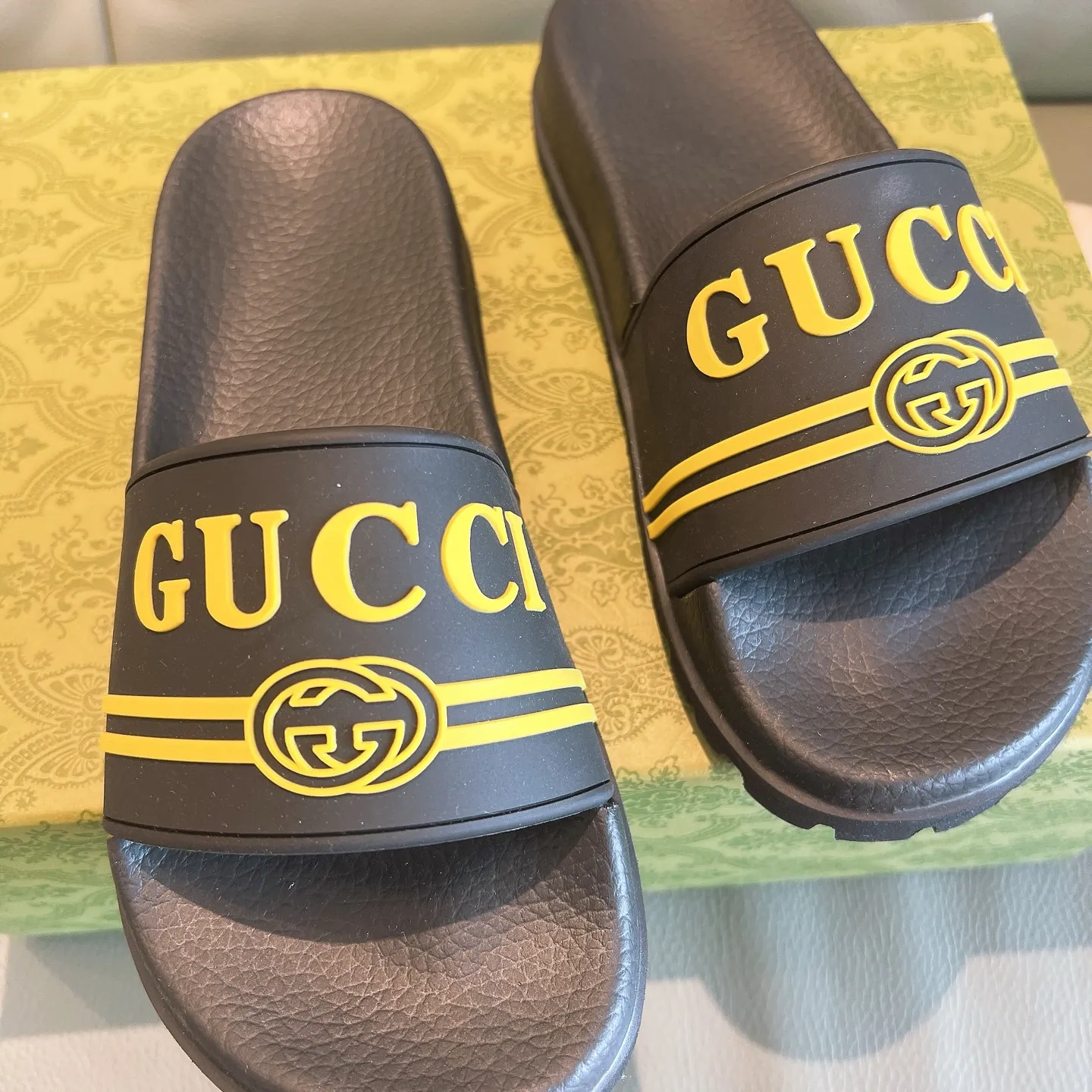 Men's Men's Shoes 130🐮🐮Gucci Gucci Slippers Gucci 2024 latest beach sandals slippers Original molding double G LOGO Original molding consistent Outsole: Men's Men's Shoes u double-layer outsole Size: 35-46